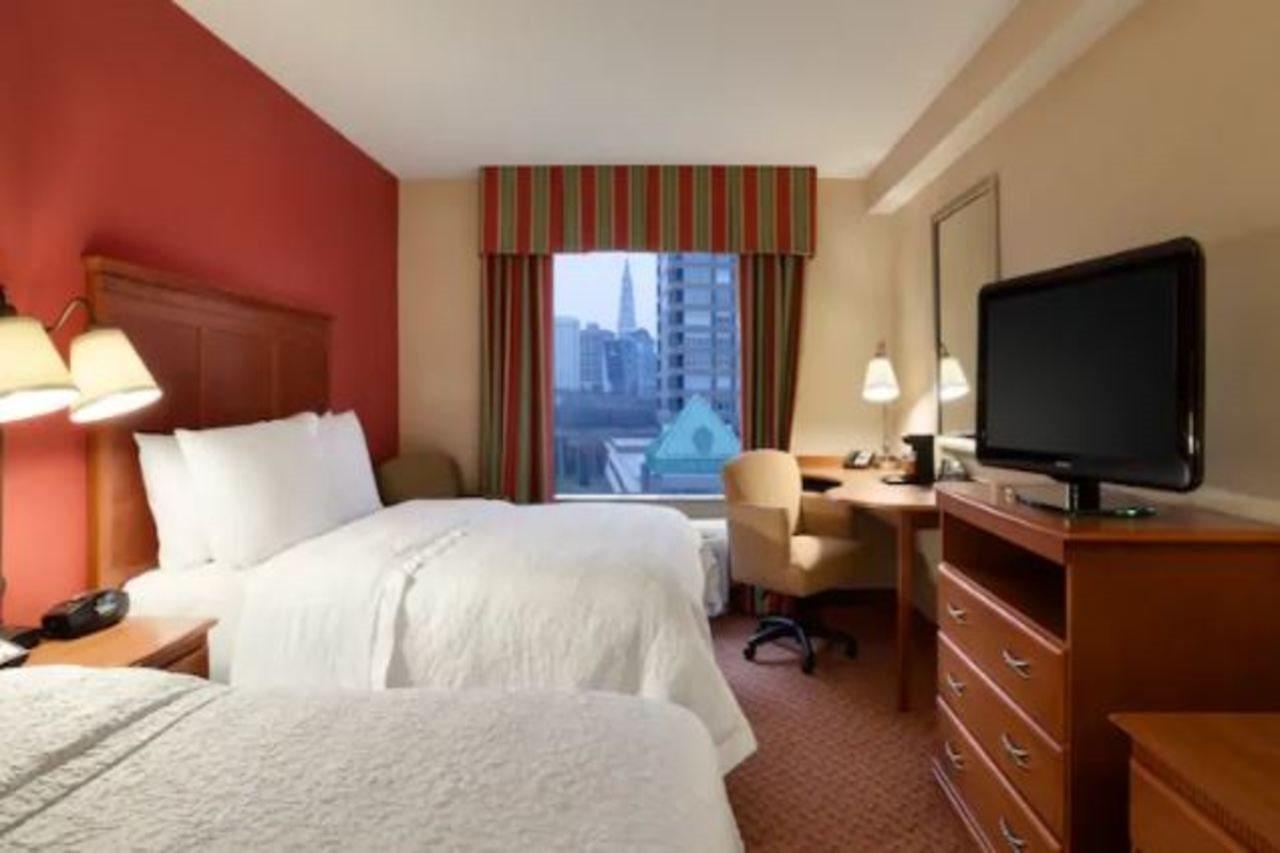Hampton Inn & Suites East Hartford Ngoại thất bức ảnh