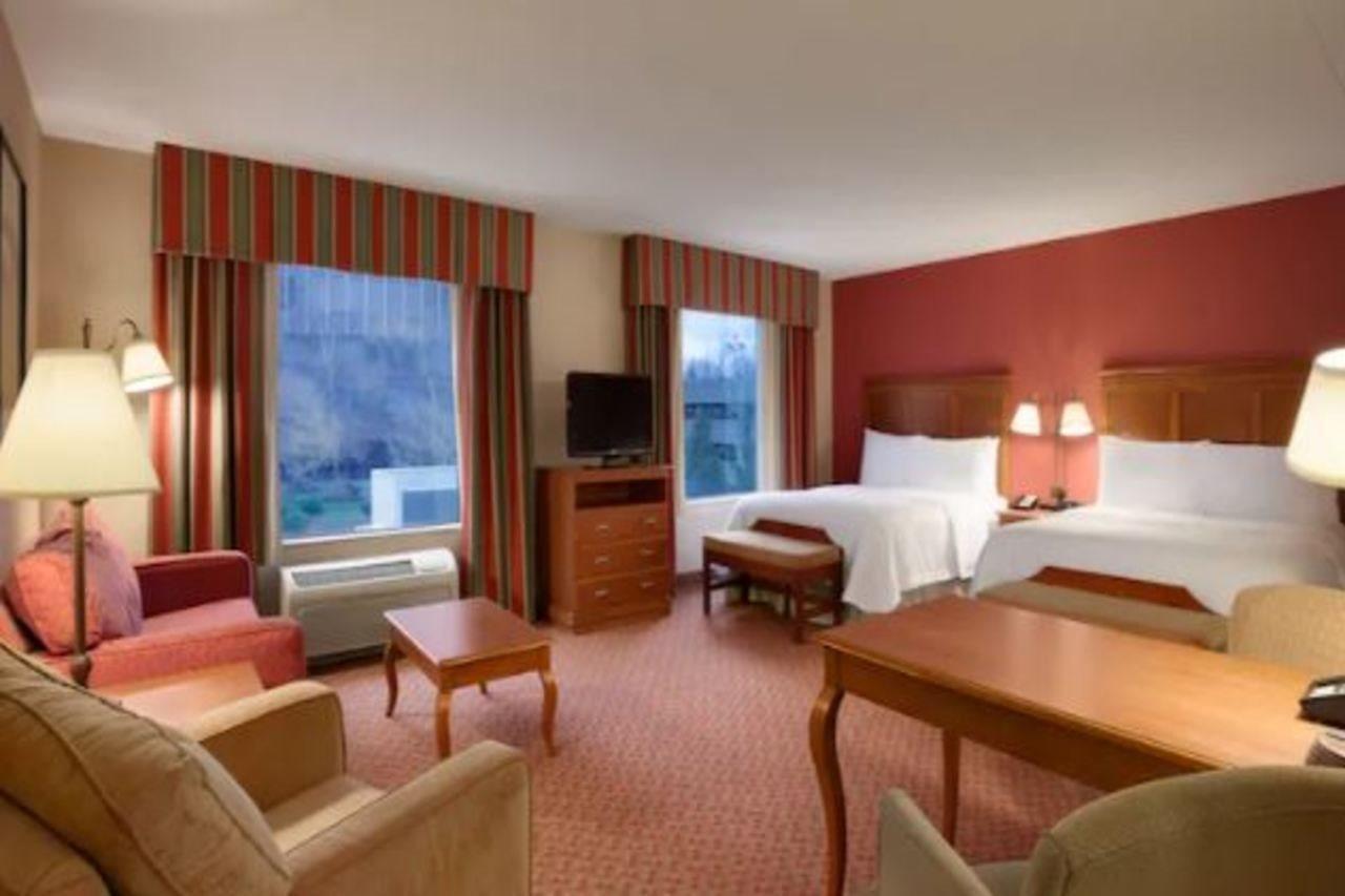 Hampton Inn & Suites East Hartford Ngoại thất bức ảnh