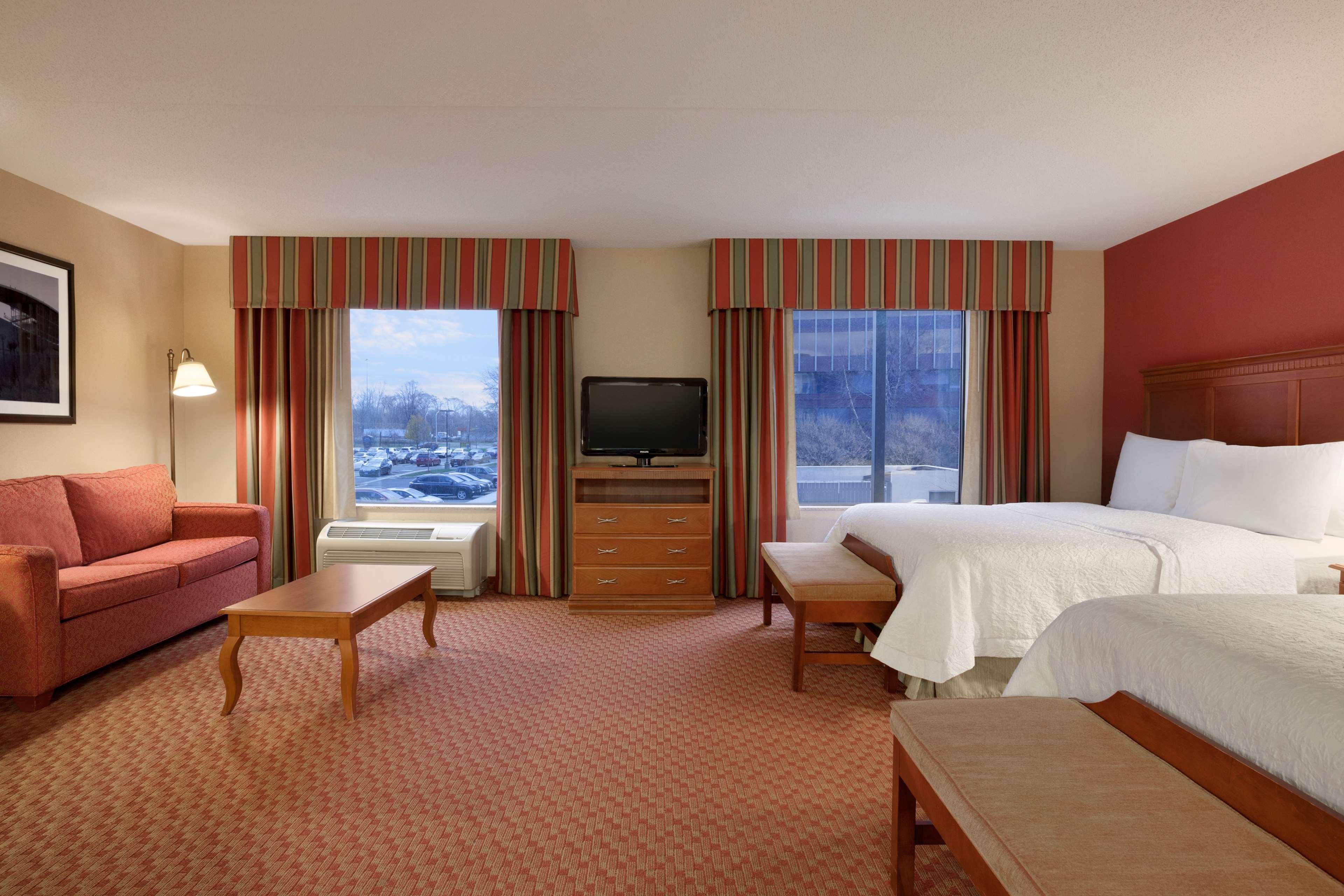 Hampton Inn & Suites East Hartford Ngoại thất bức ảnh