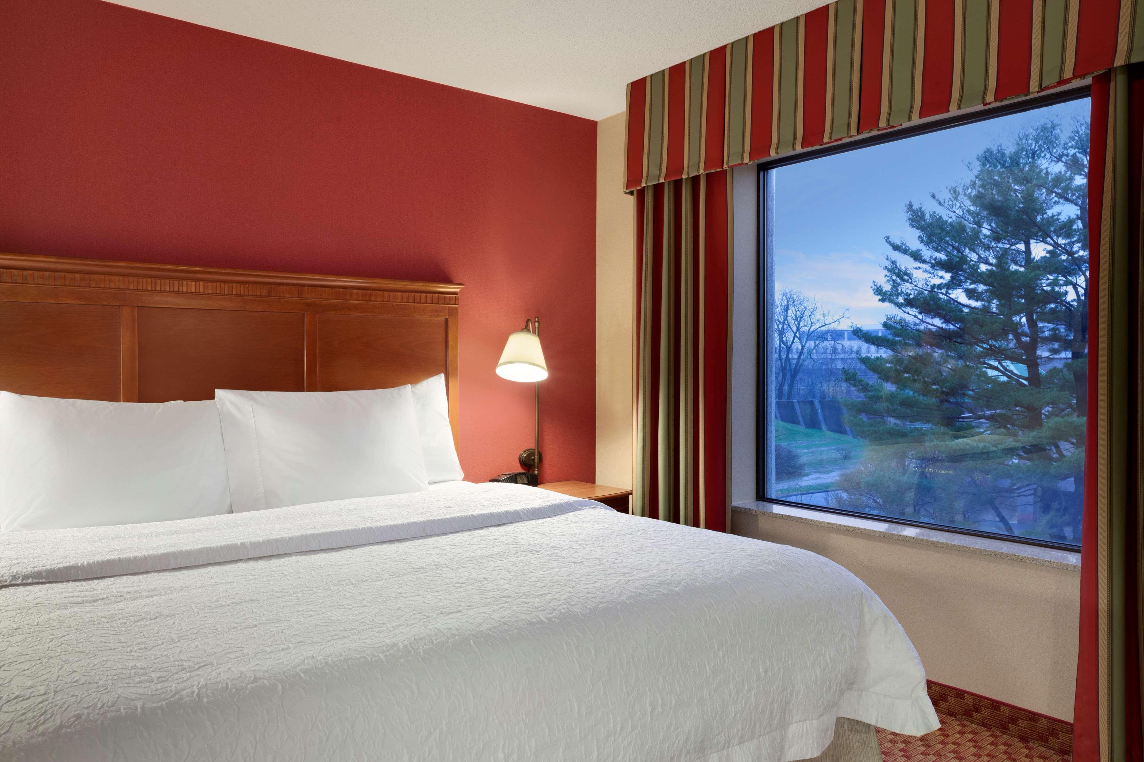 Hampton Inn & Suites East Hartford Ngoại thất bức ảnh