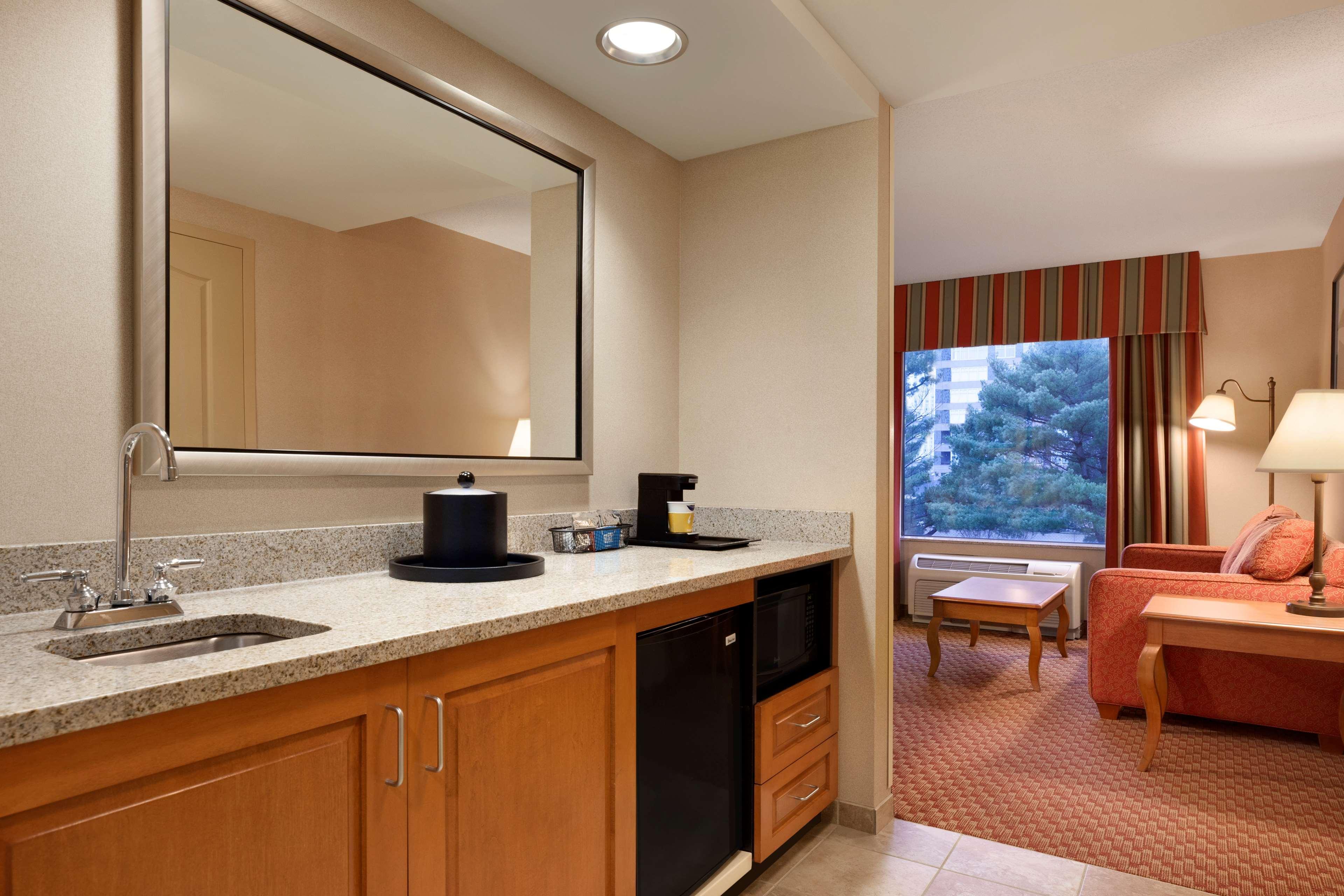 Hampton Inn & Suites East Hartford Ngoại thất bức ảnh