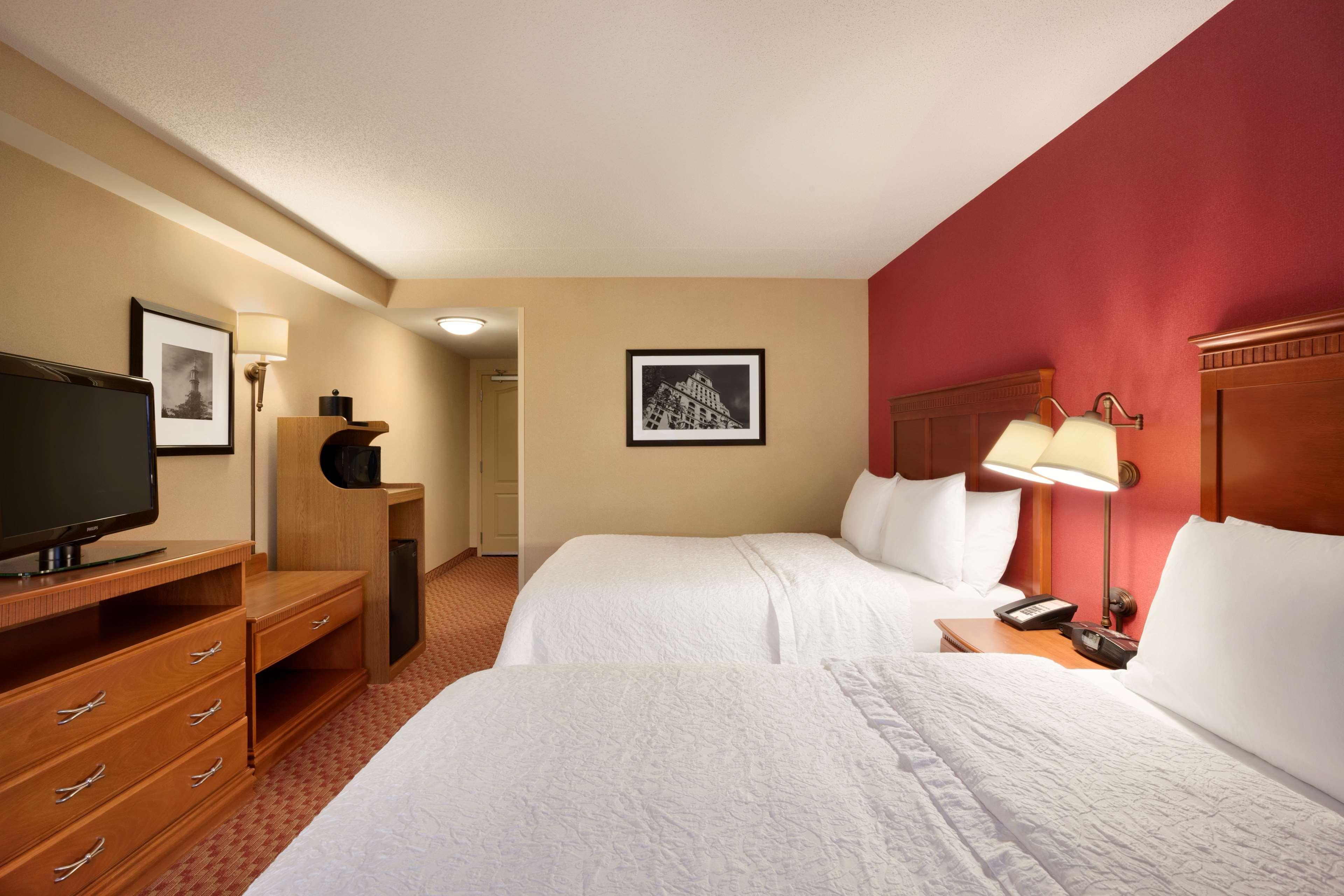 Hampton Inn & Suites East Hartford Ngoại thất bức ảnh