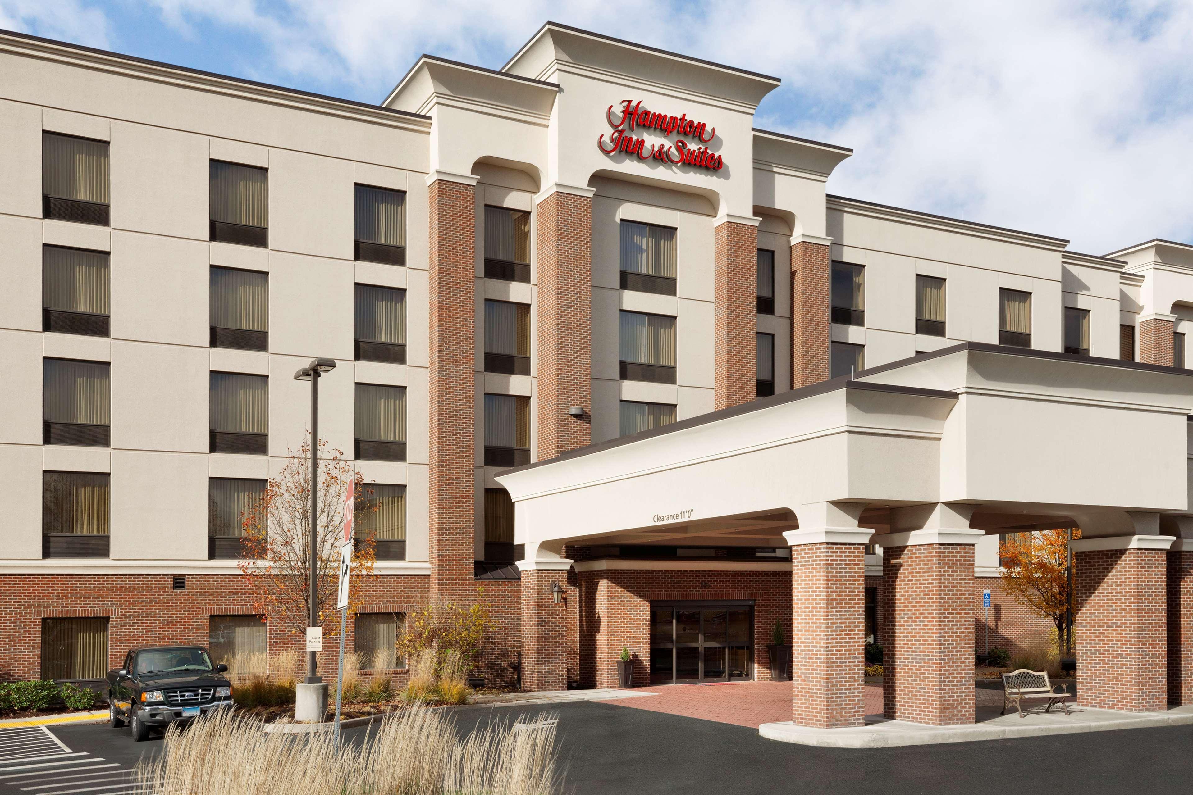 Hampton Inn & Suites East Hartford Ngoại thất bức ảnh
