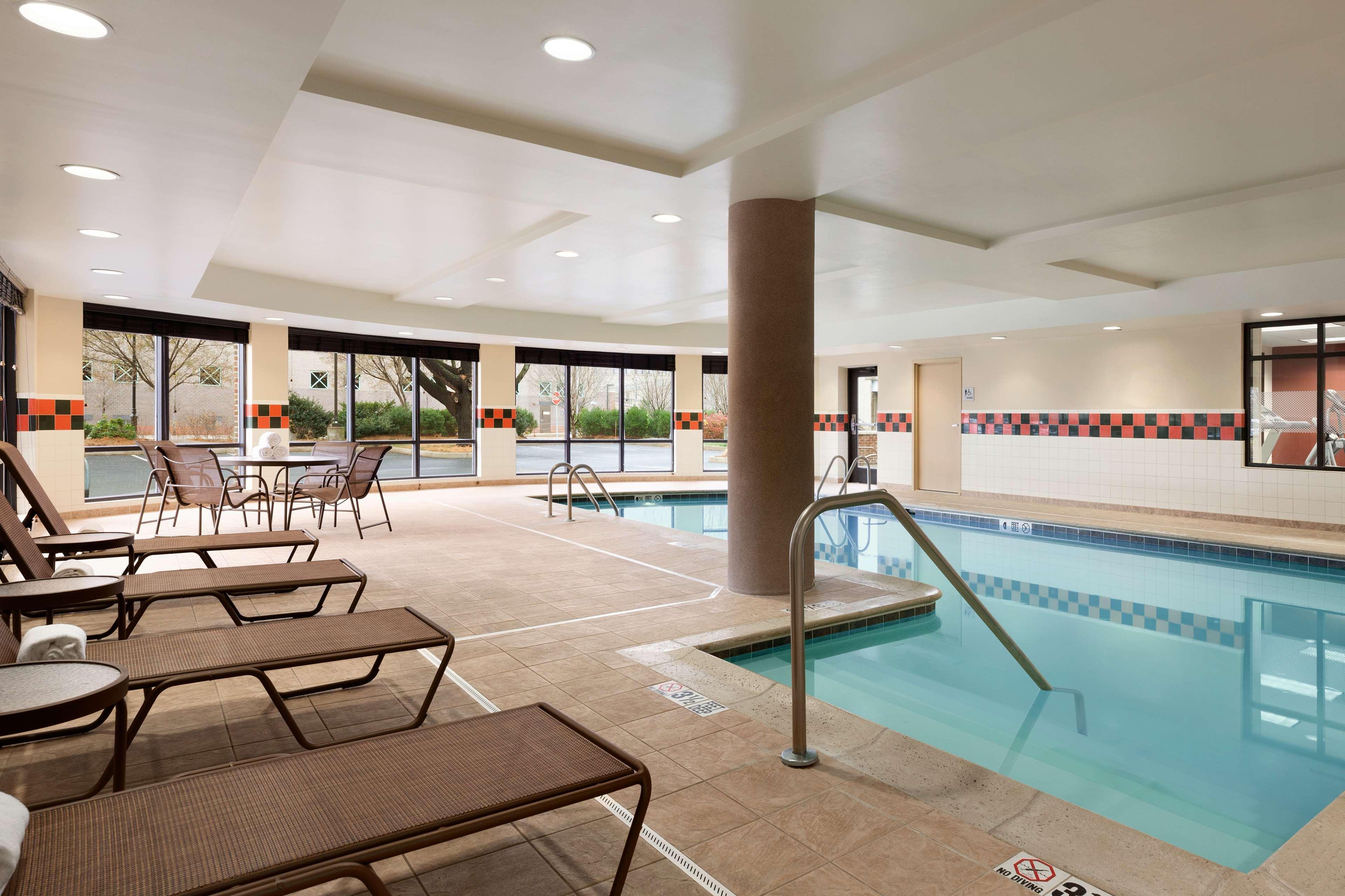 Hampton Inn & Suites East Hartford Ngoại thất bức ảnh