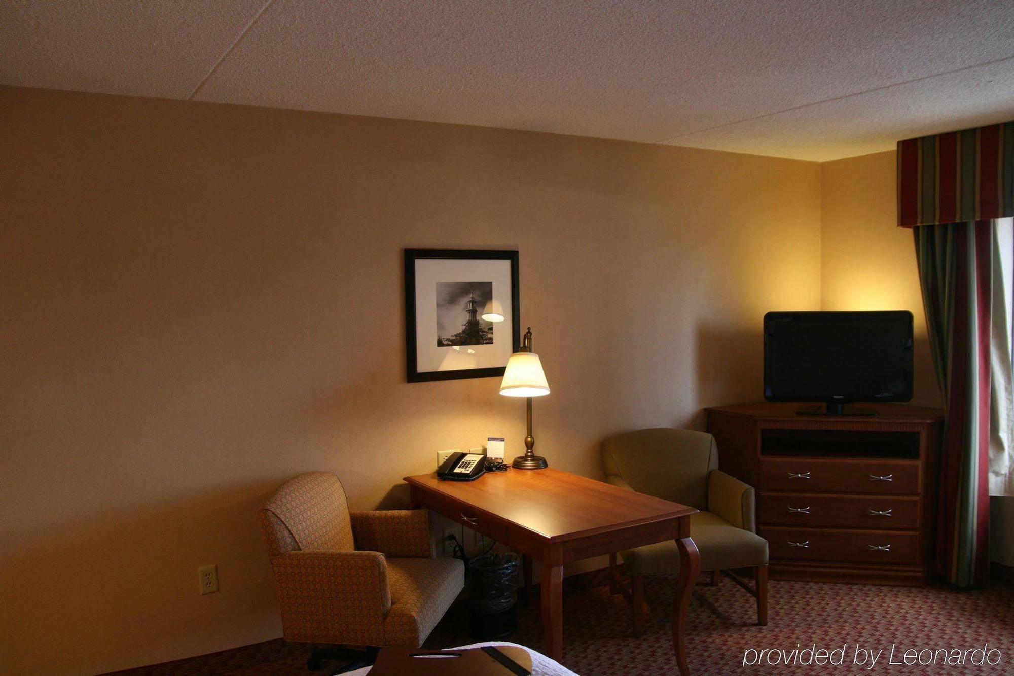 Hampton Inn & Suites East Hartford Phòng bức ảnh