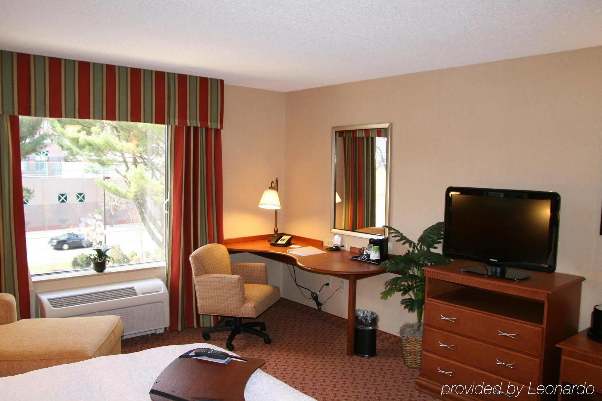 Hampton Inn & Suites East Hartford Phòng bức ảnh