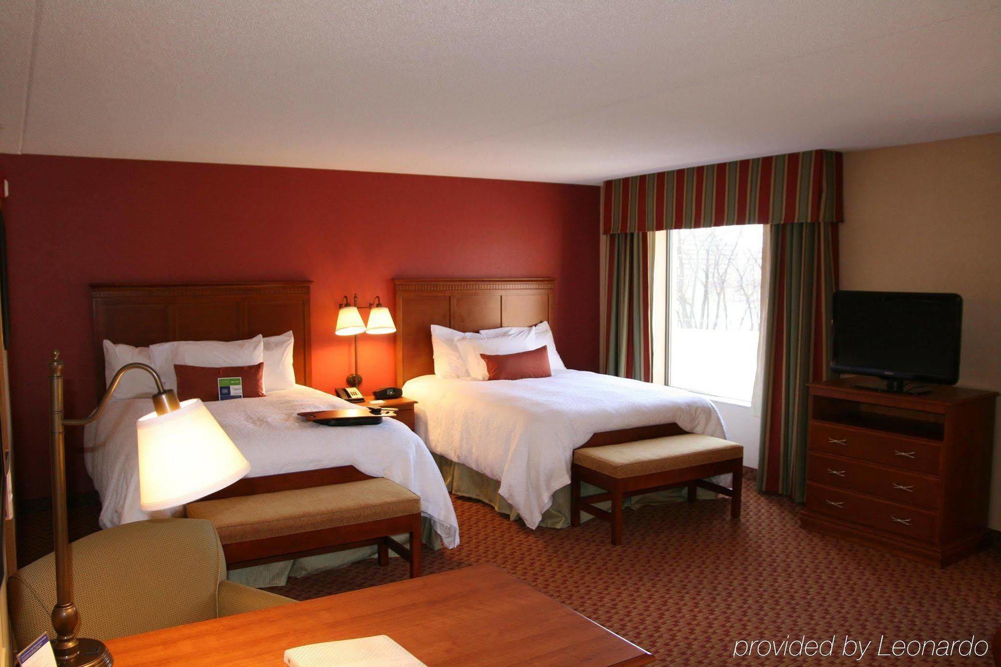 Hampton Inn & Suites East Hartford Phòng bức ảnh